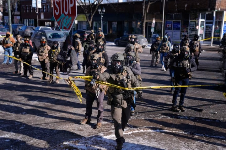 Federal officer killing compounds Trump’s growing political disaster