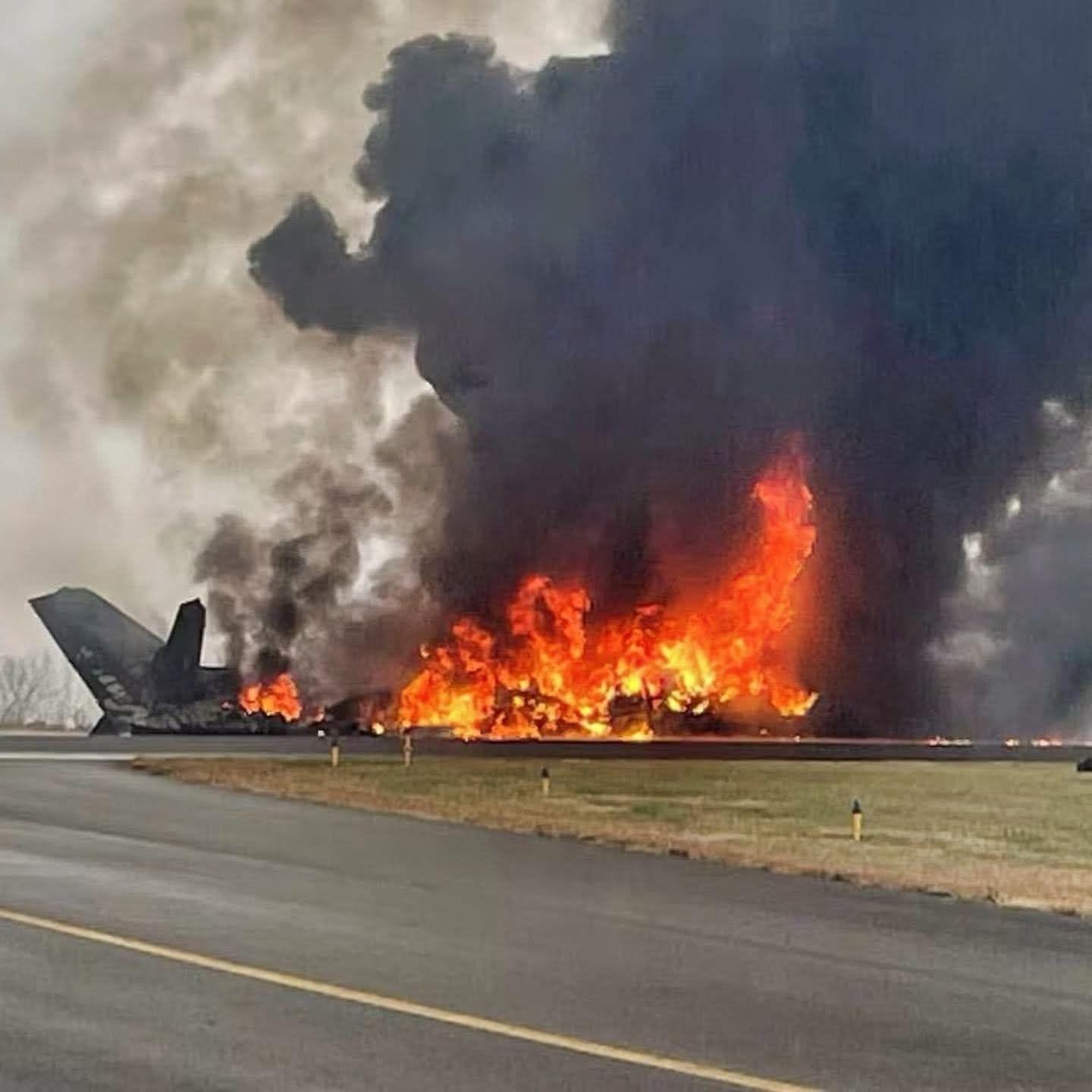 RIGHT NOW, PLANE WITH MORE THAN 244 ONBOARD JUST CRASH… 
