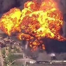  A few hours ago a big fire broke out in M… See more