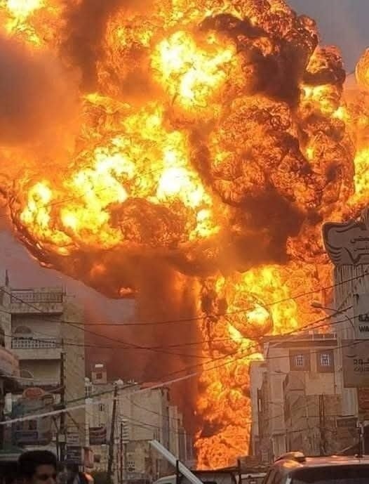 BREAKING: At least 300 homes estimated damaged or destroyed after large fire…See more
